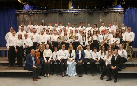 49.božično novoletni koncert Godbe Cerknica z gosti 73 Foto Ljubo Vukelič